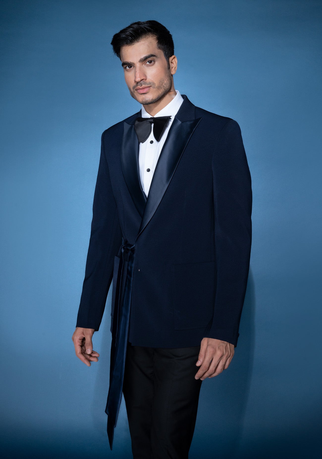 Navy blue tie-up tuxedo