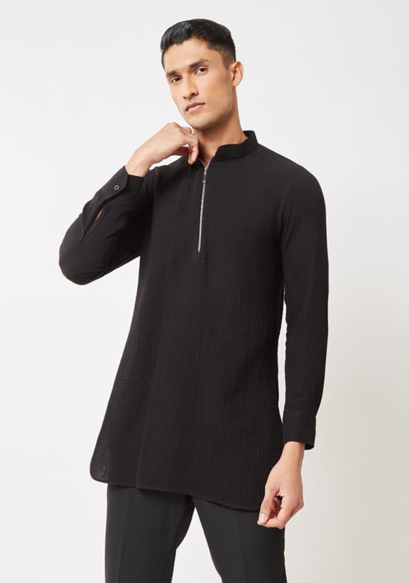 THE NOIR RIPPLE KURTA