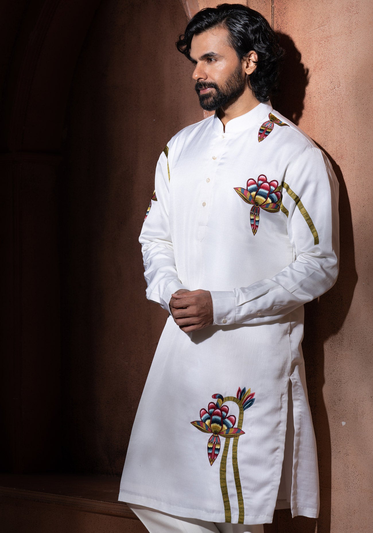 Off White Embroidered Kurta Set