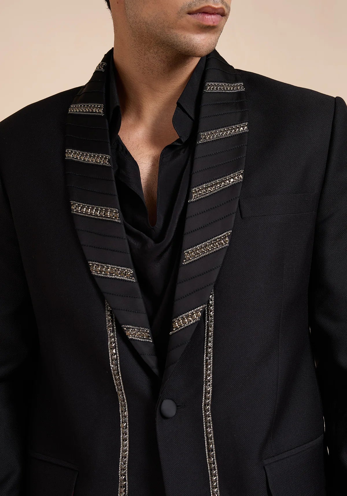 THE CIMMERIAN SPARKLE TUXEDO JACKET