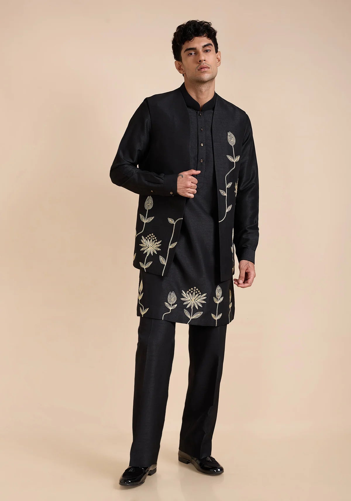 THE IMPERIAL BLOOM NEHRU JACKET SET
