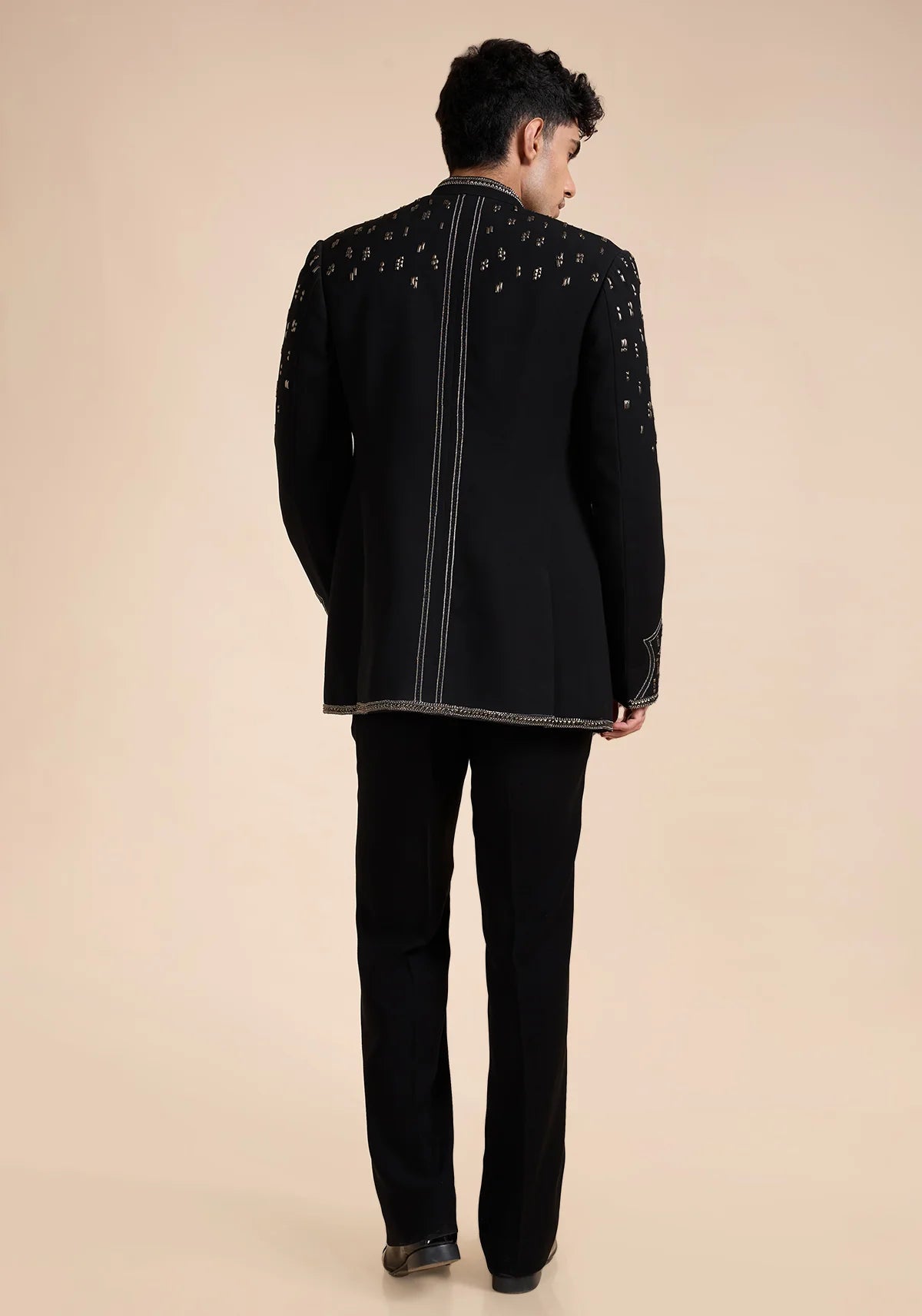 THE LINEAR HEIRLOOM SHERWANI SET