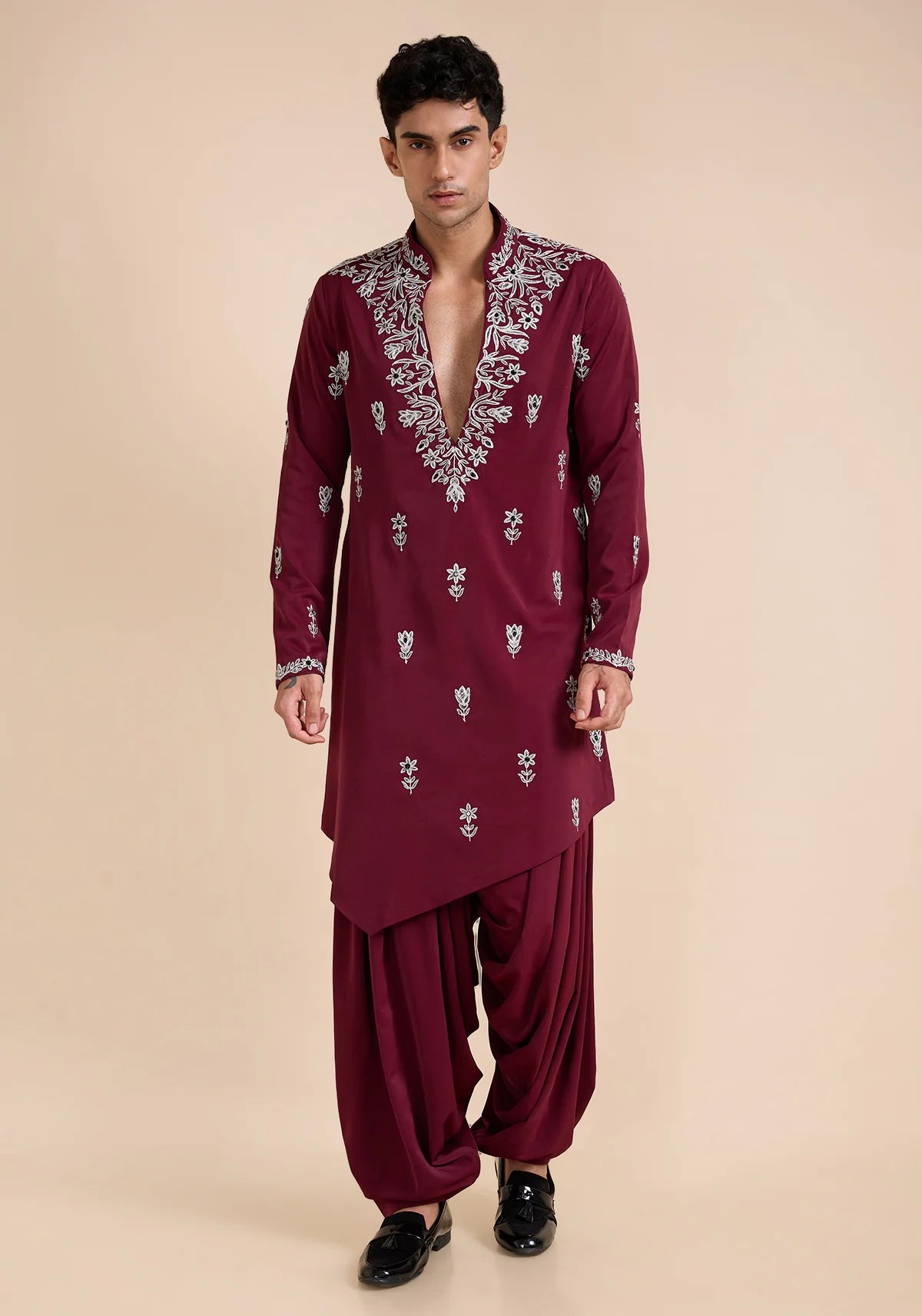 THE OBSIDIAN ROSE ENSEMBLE KURTA SET