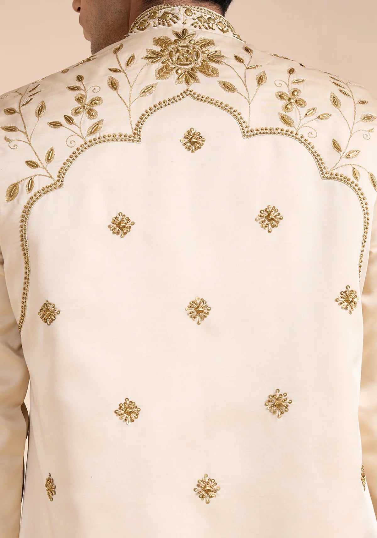 THE SUNLIT MAJESTY NEHRU JACKET SET