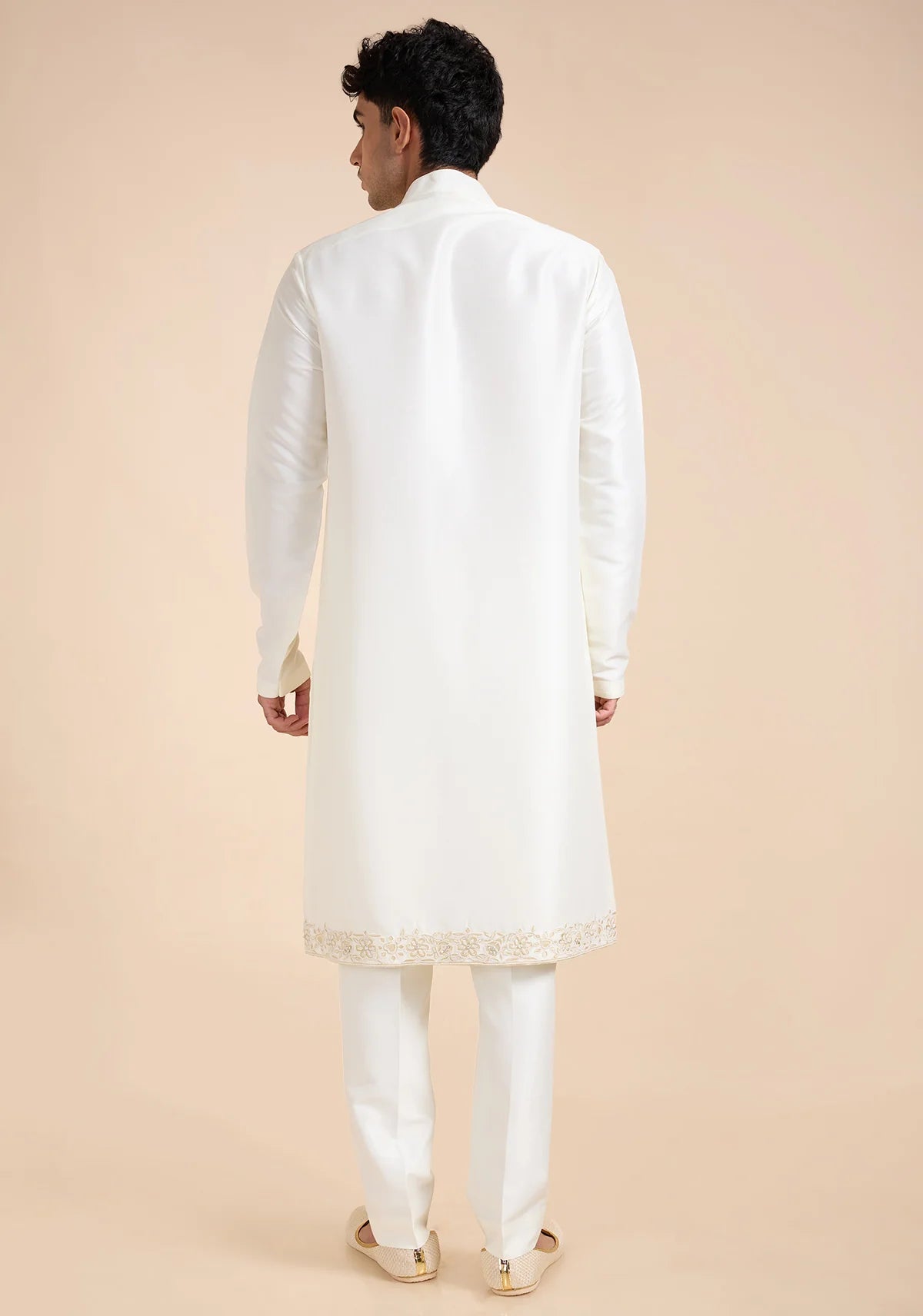 THE SYMMETRIC FILIGREE SHERWANI SET