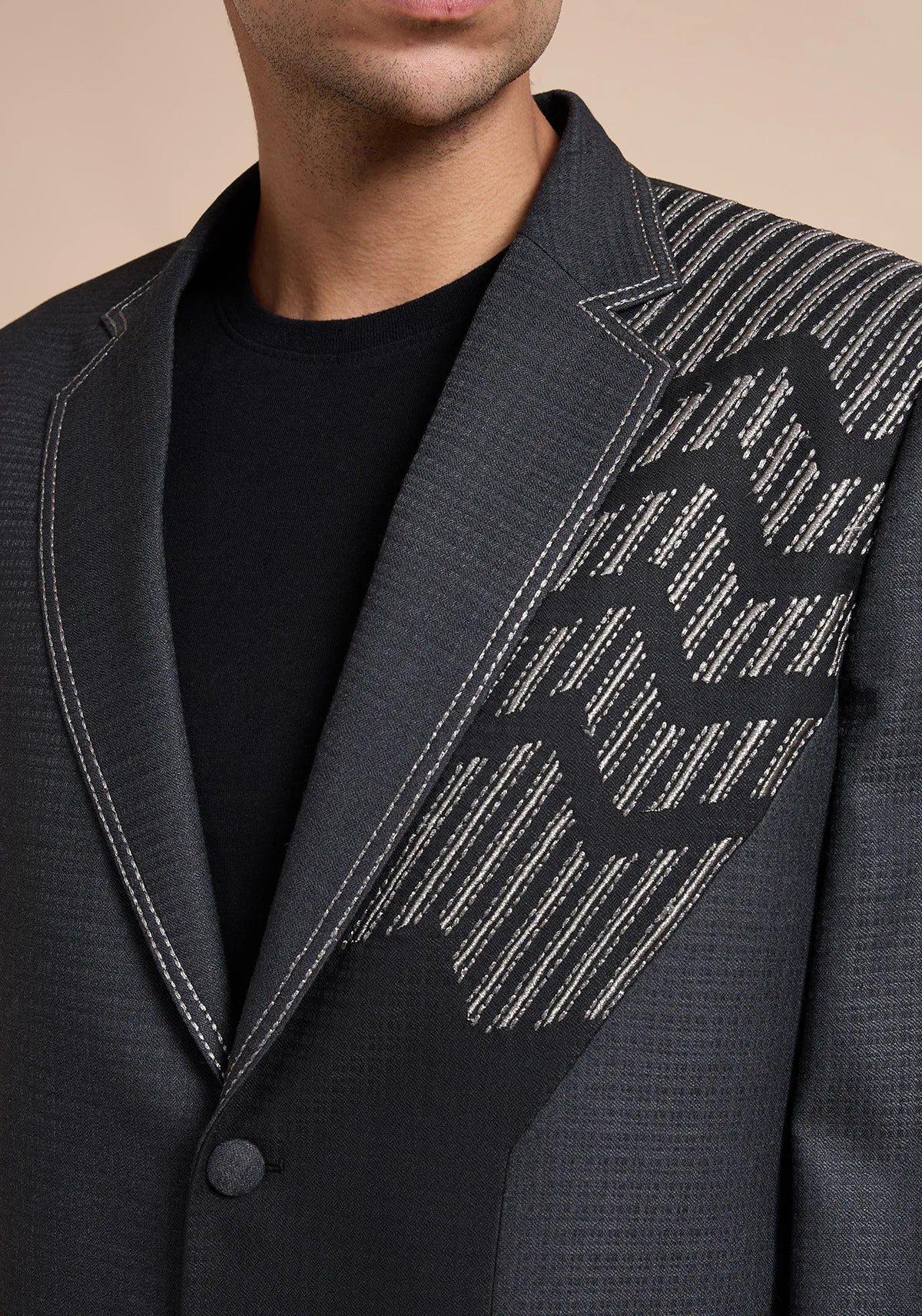 THE TRACED REGALIA JACKET