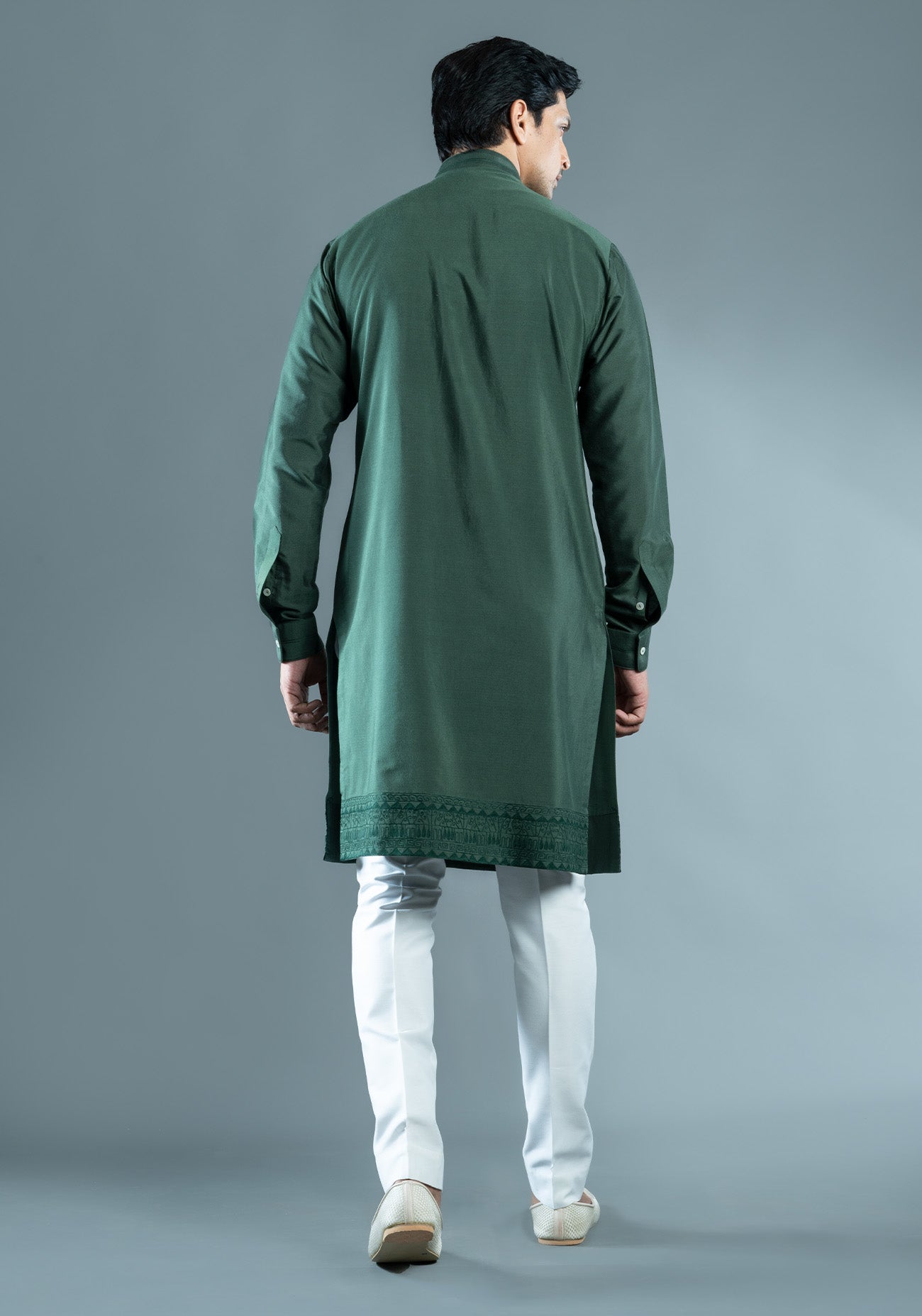 Green Cotton Silk Embroidered Kurta