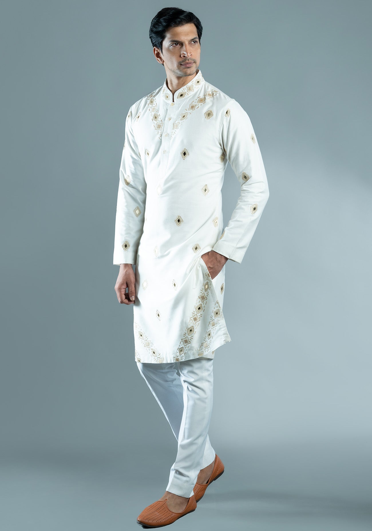 Off White Foil Embroidered Kurta Set