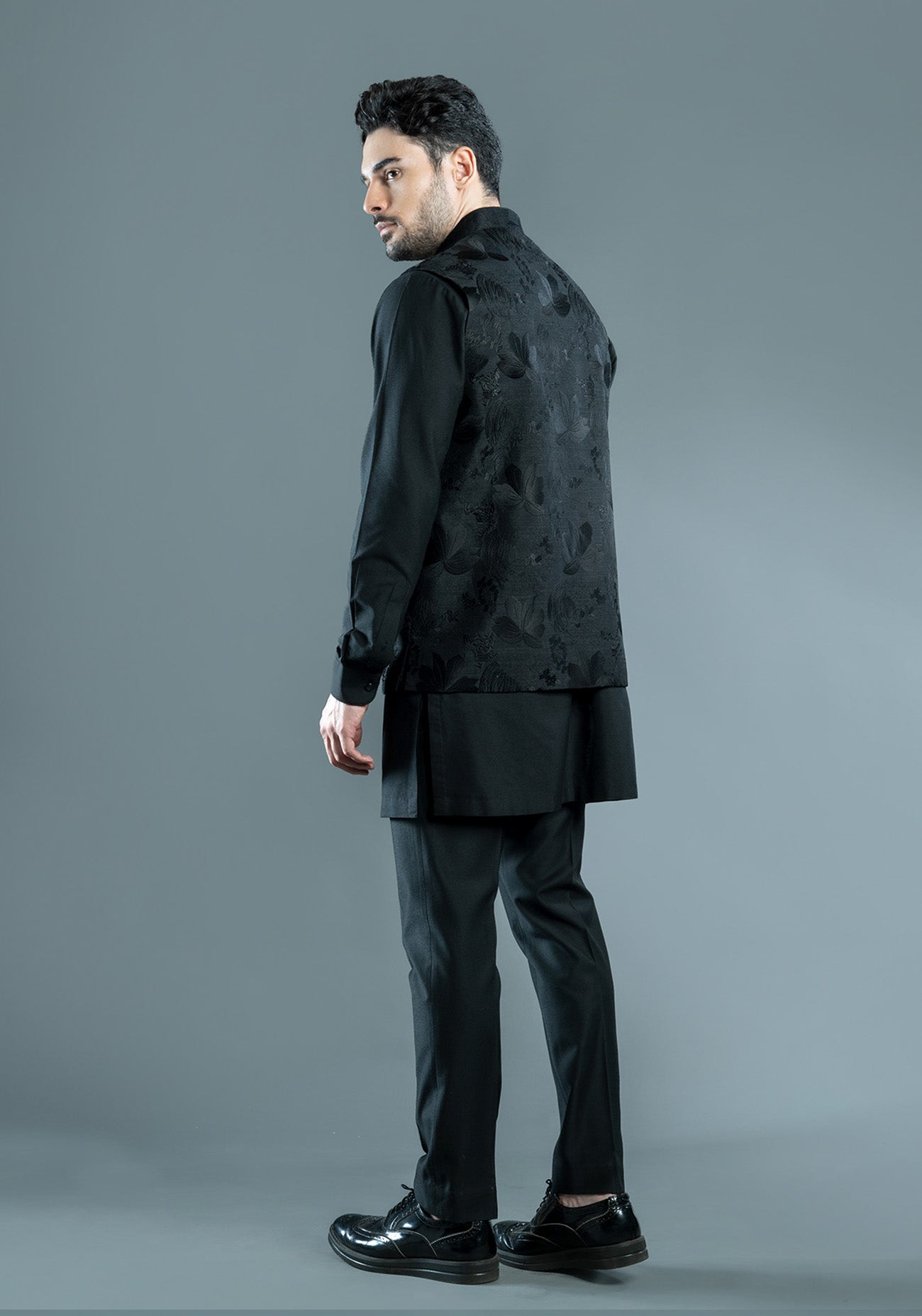 THE EMBELLISHED NERO JAAL NEHRU JACKET SET