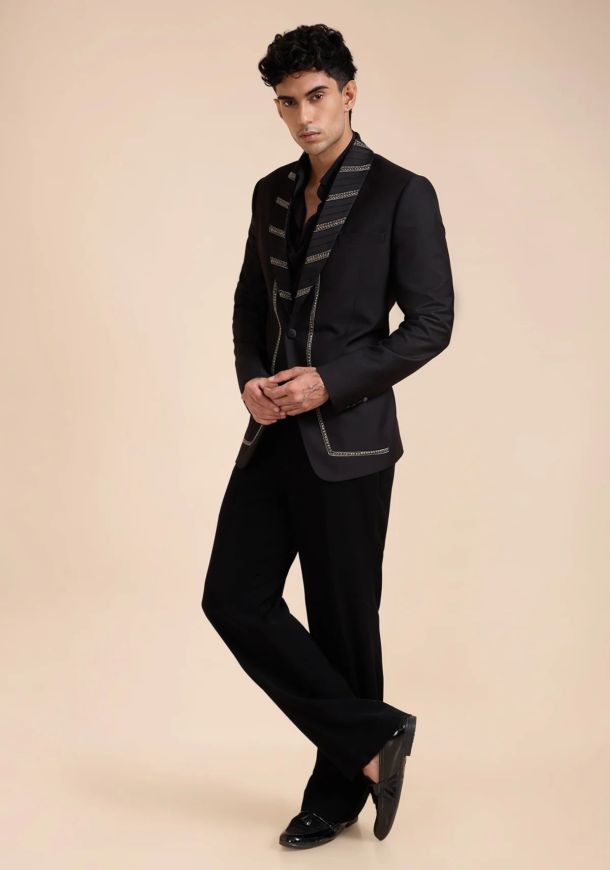 THE CIMMERIAN SPARKLE TUXEDO JACKET