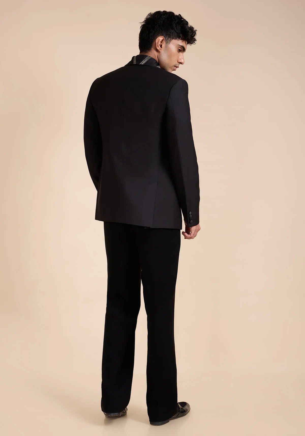 THE CIMMERIAN SPARKLE TUXEDO JACKET