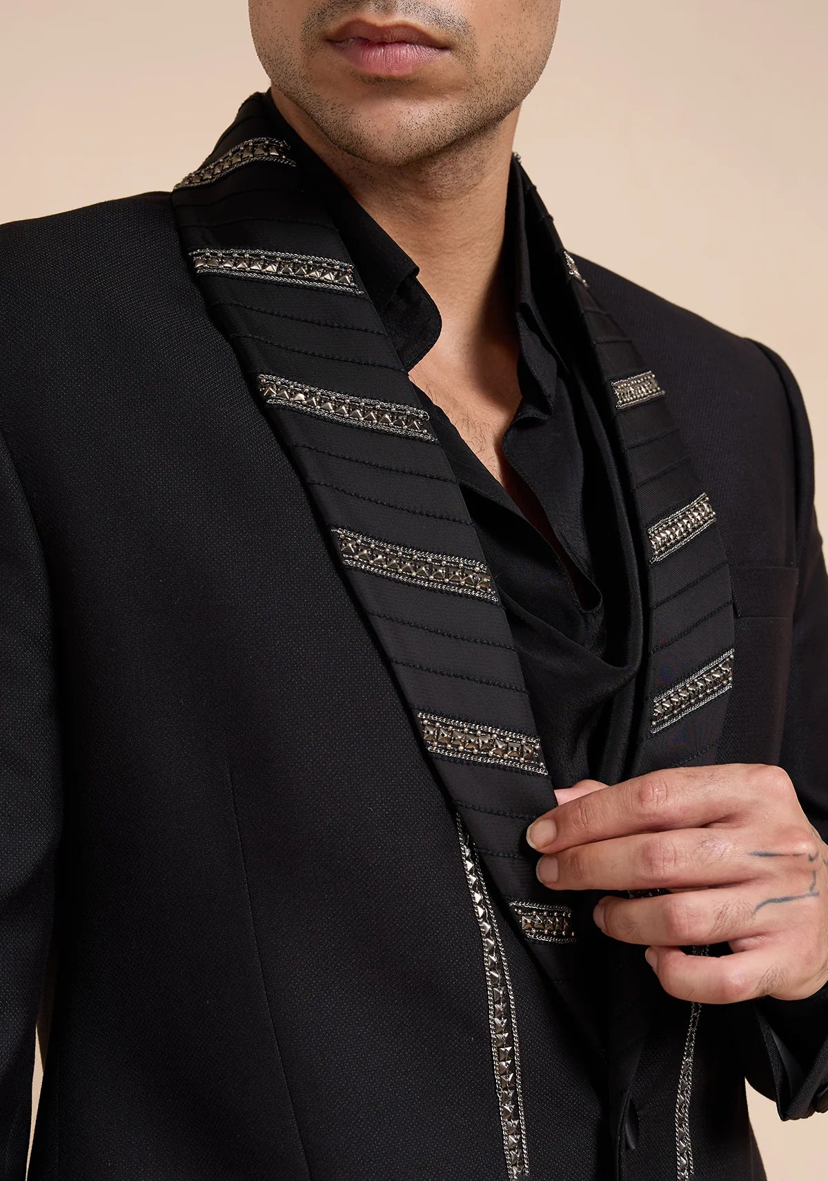 THE CIMMERIAN SPARKLE TUXEDO JACKET
