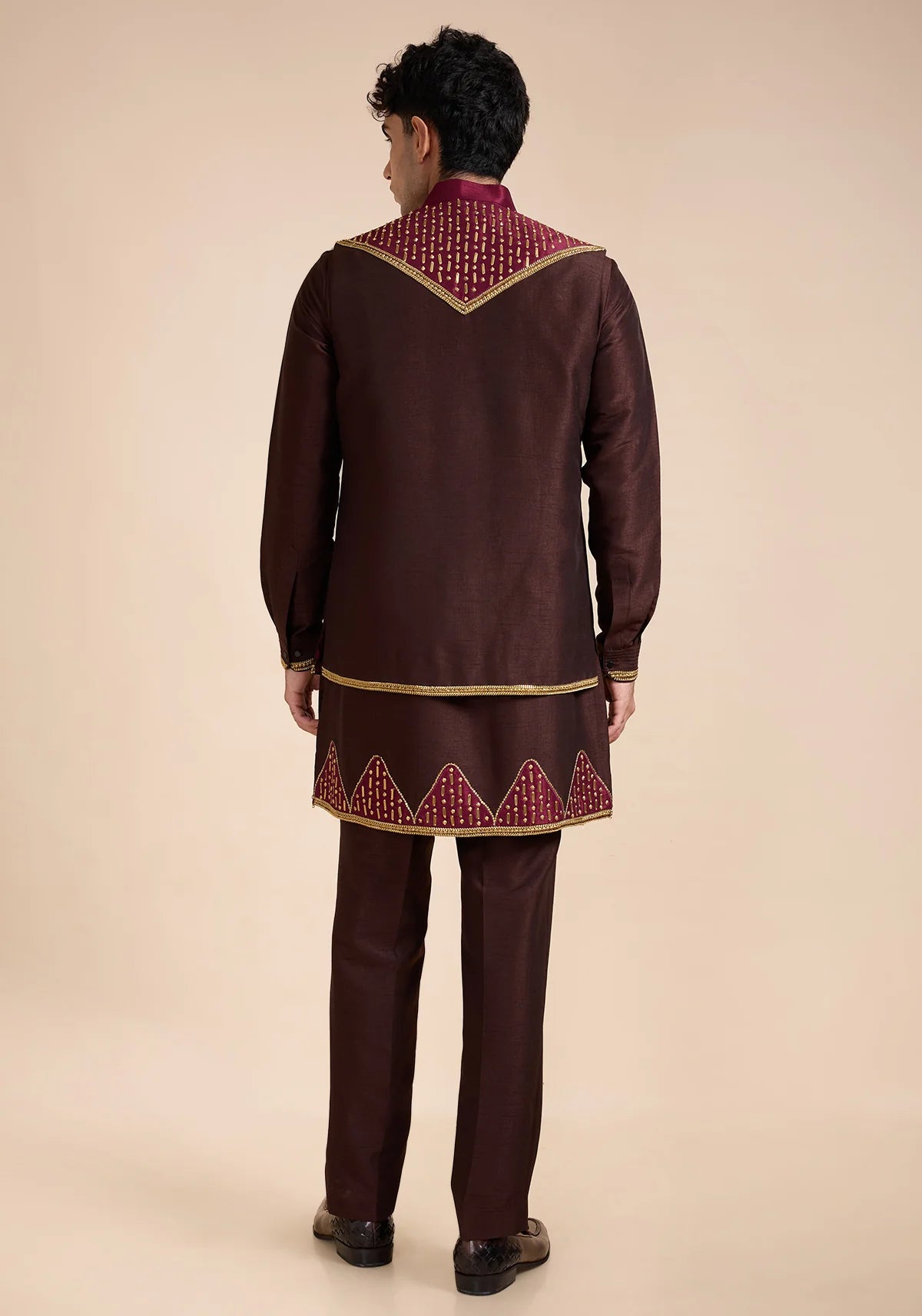 THE GILDED POWER RITUAL NEHRU JACKET SET