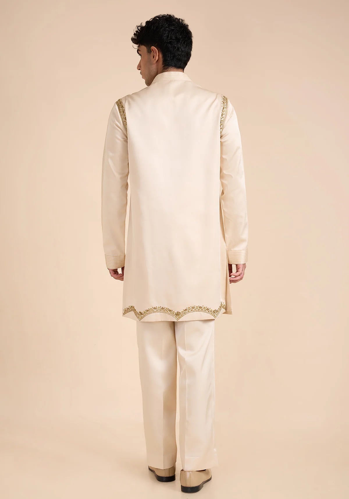 THE GOLDEN RIDGE KURTA SET