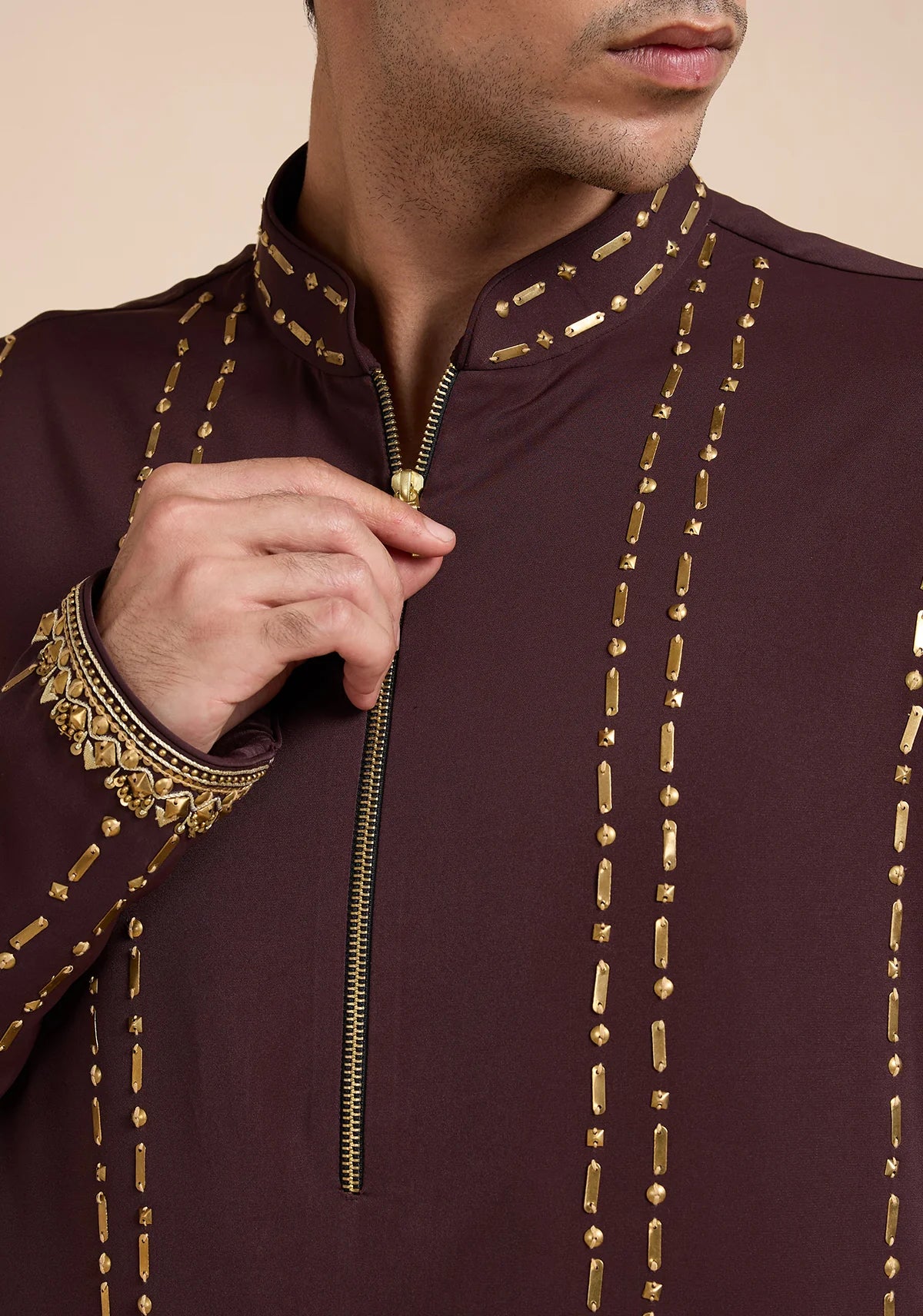 THE GRANDEUR ZIP-FRONT KURTA SET