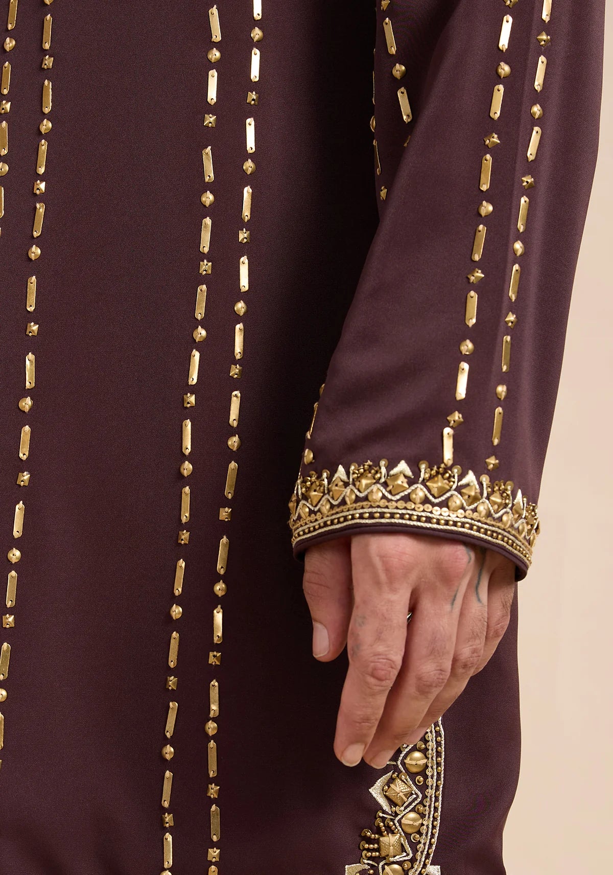 THE GRANDEUR ZIP-FRONT KURTA SET