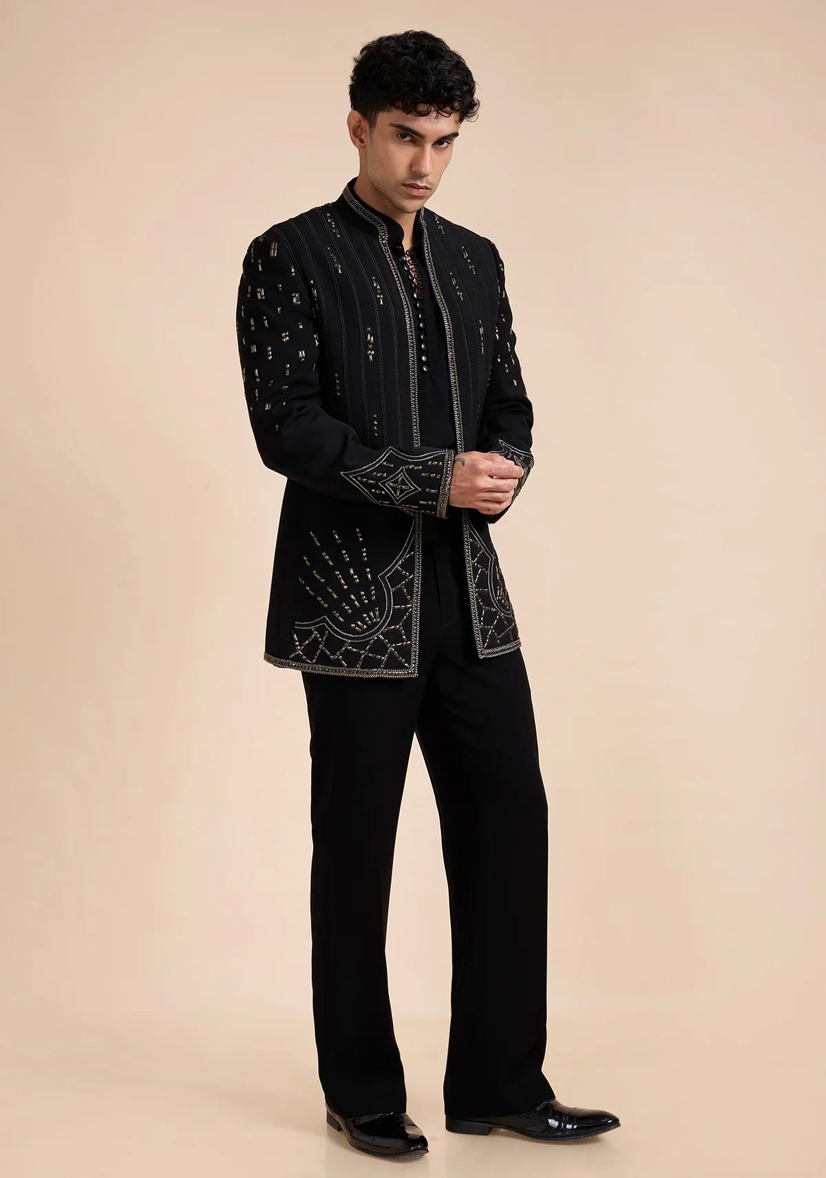 THE LINEAR HEIRLOOM SHERWANI SET