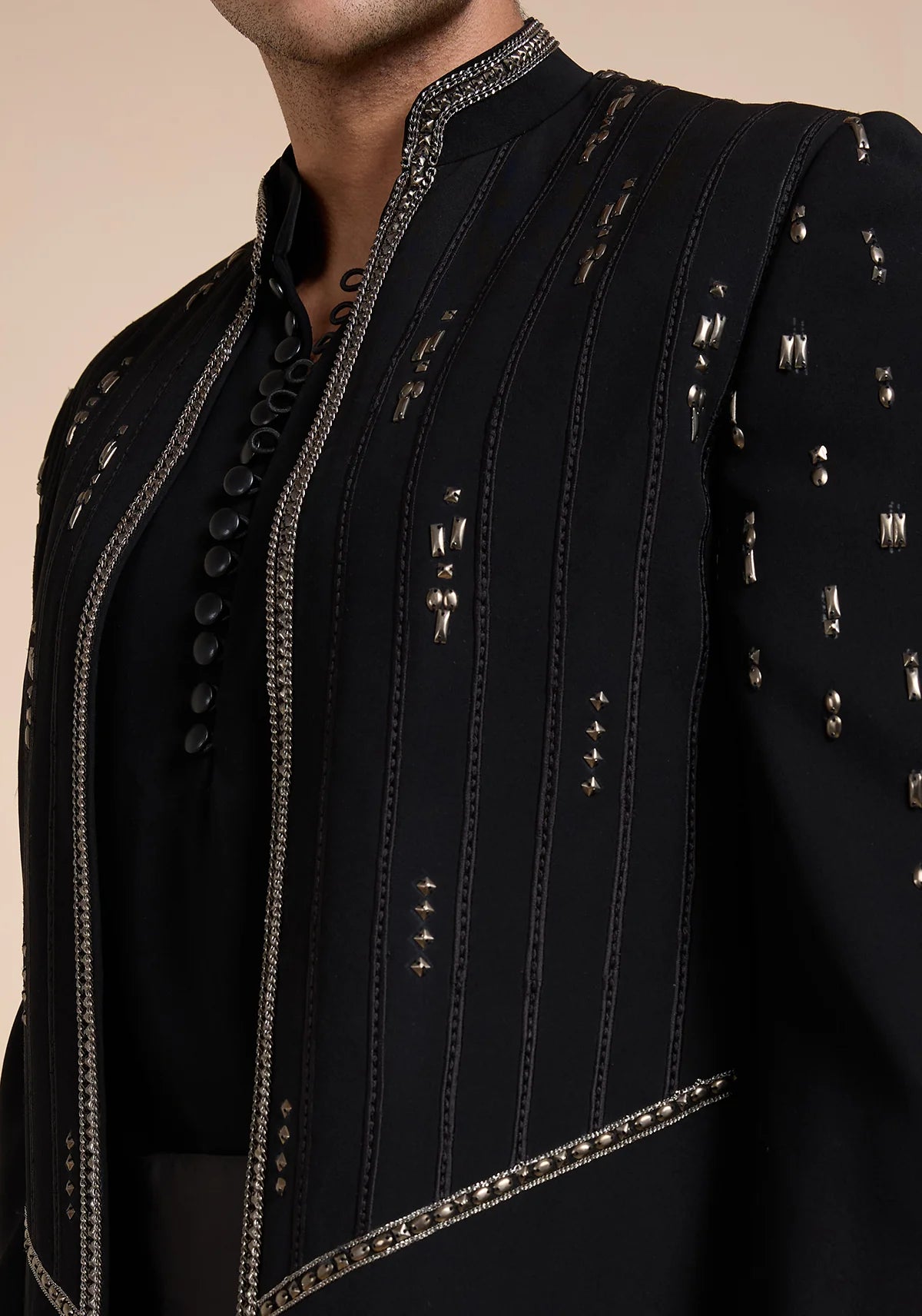THE LINEAR HEIRLOOM SHERWANI SET