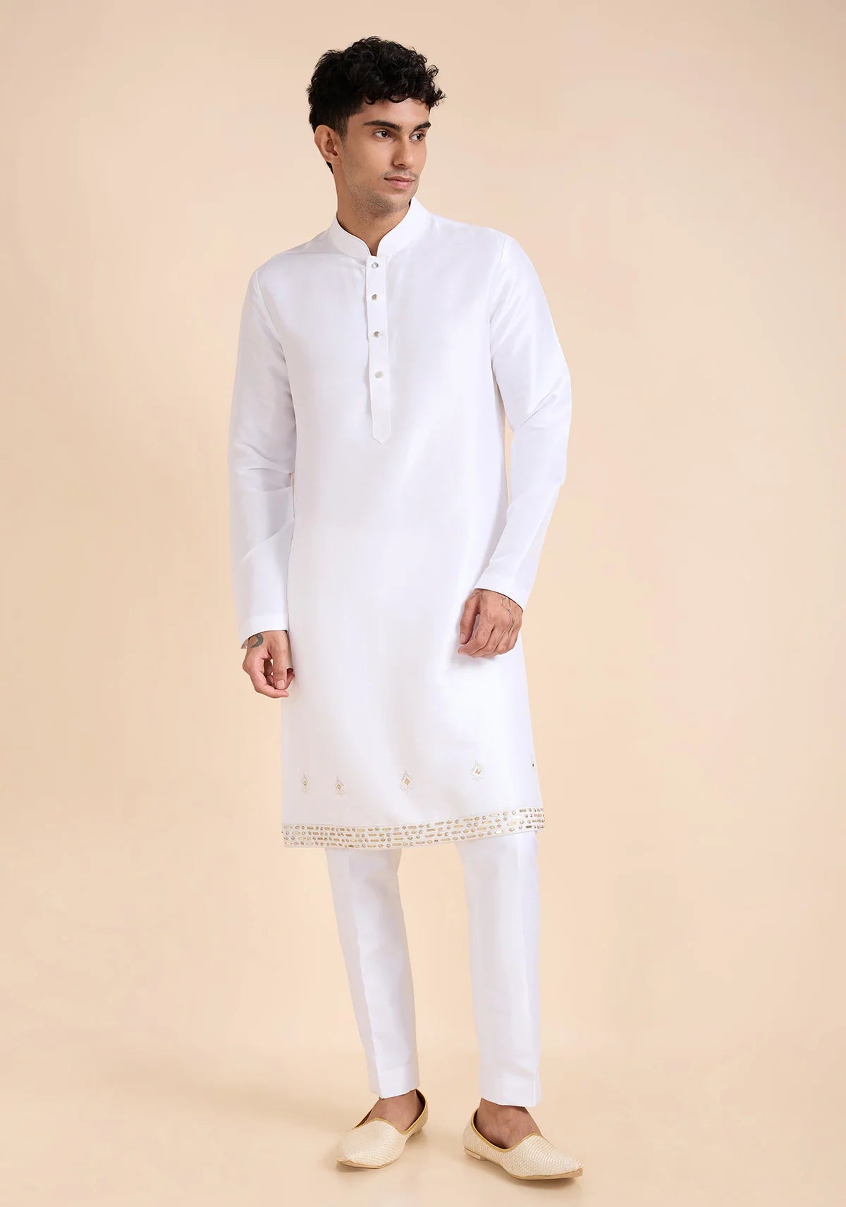 THE SCULPTED MAJESTY SHERWANI SET