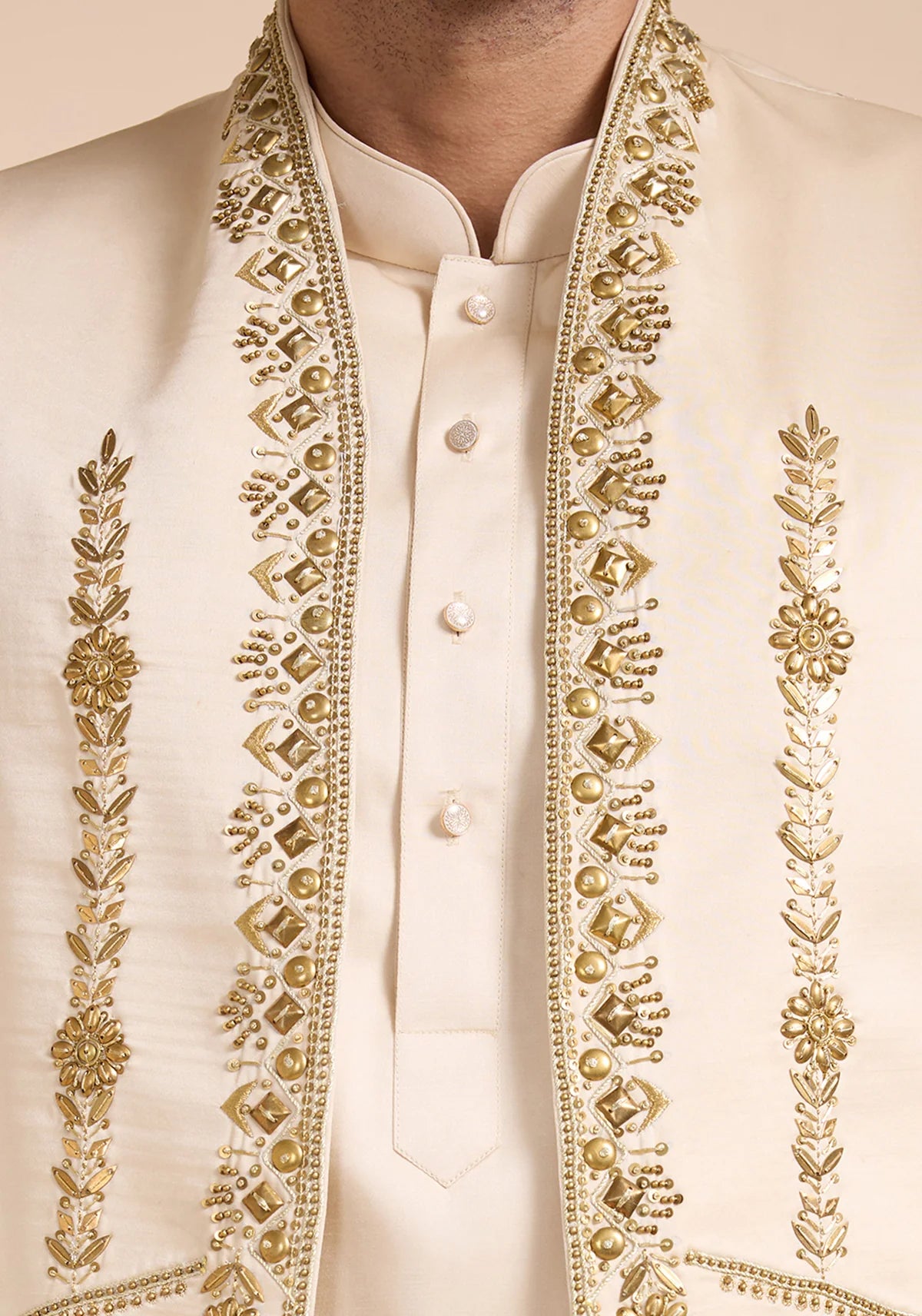 THE SUNLIT MAJESTY NEHRU JACKET SET