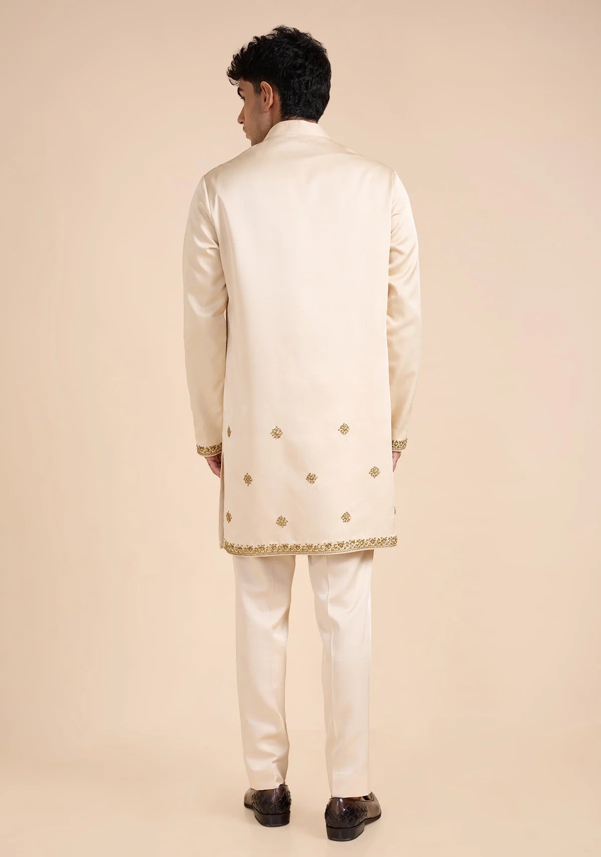 THE SUNLIT MAJESTY NEHRU JACKET SET