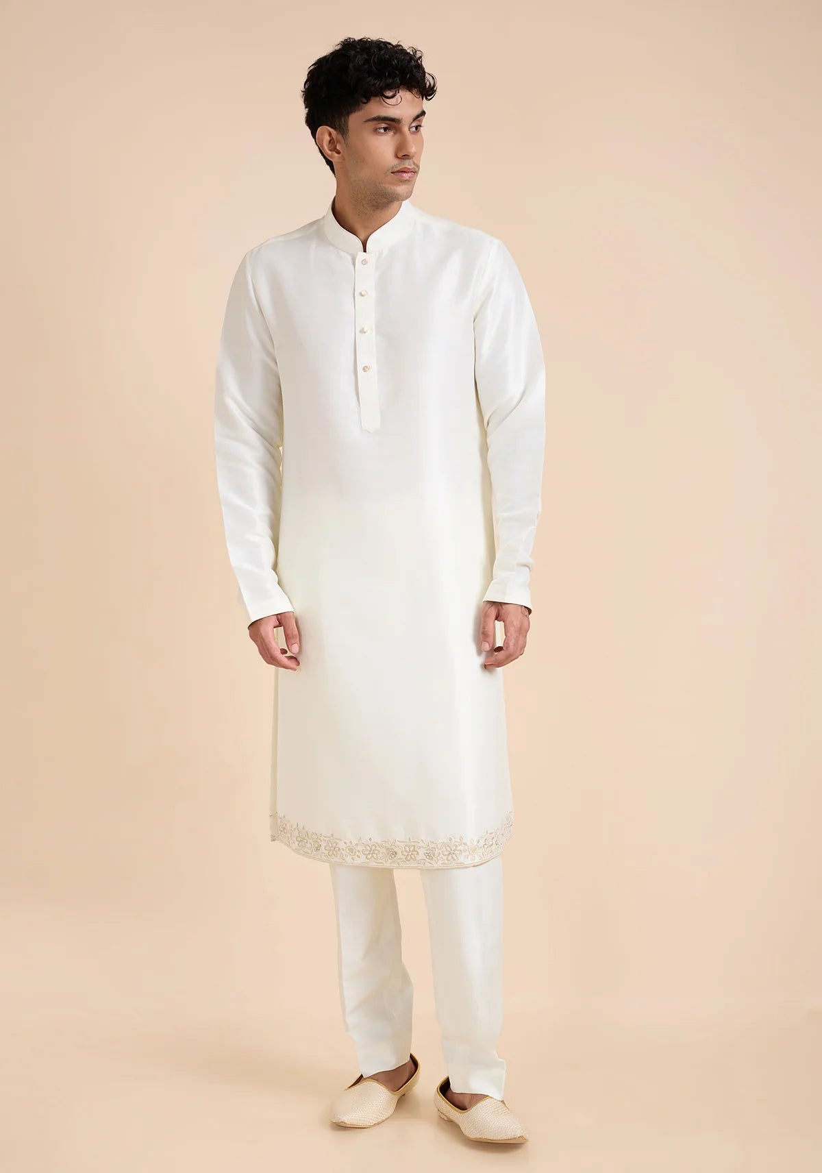THE SYMMETRIC FILIGREE SHERWANI SET