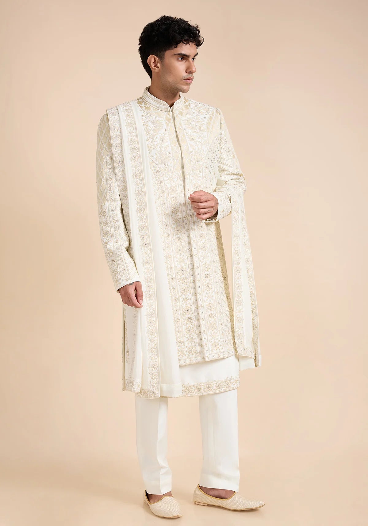 THE SYMMETRIC FILIGREE SHERWANI SET