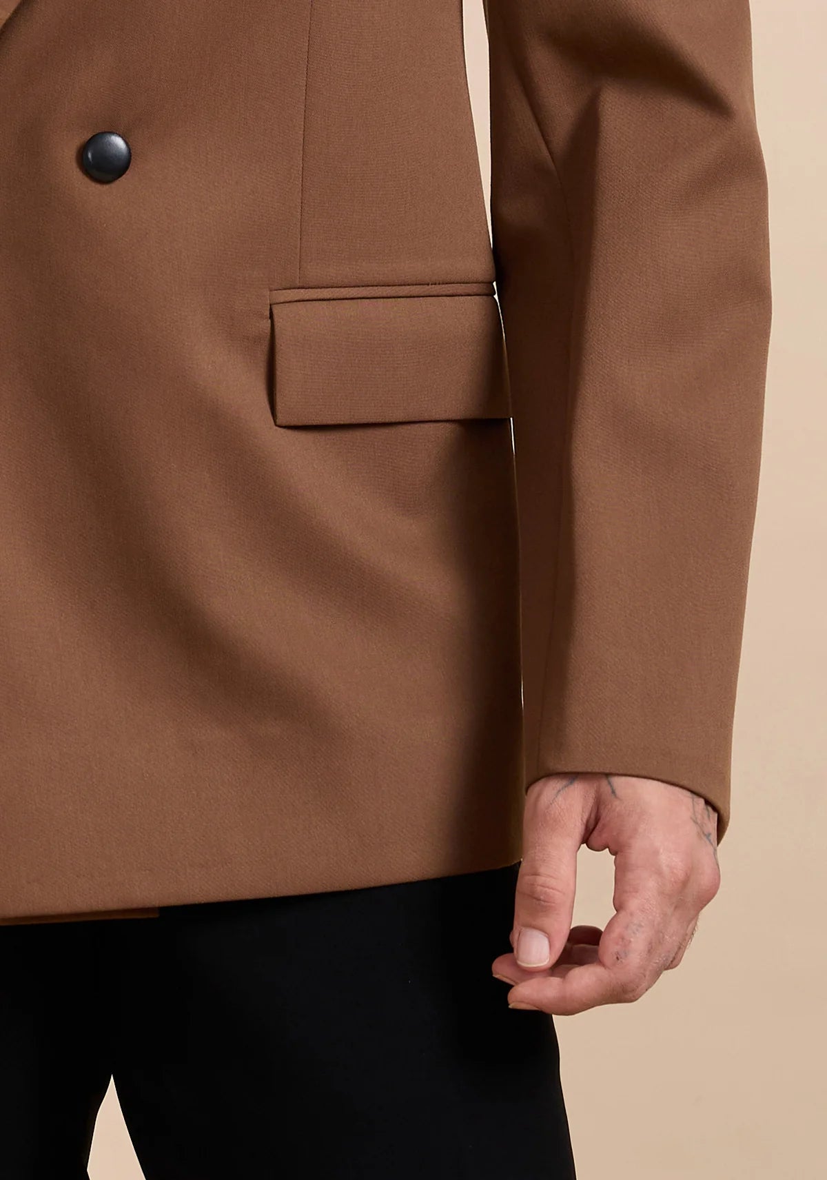 THE VANGUARD ROYALTY JACKET