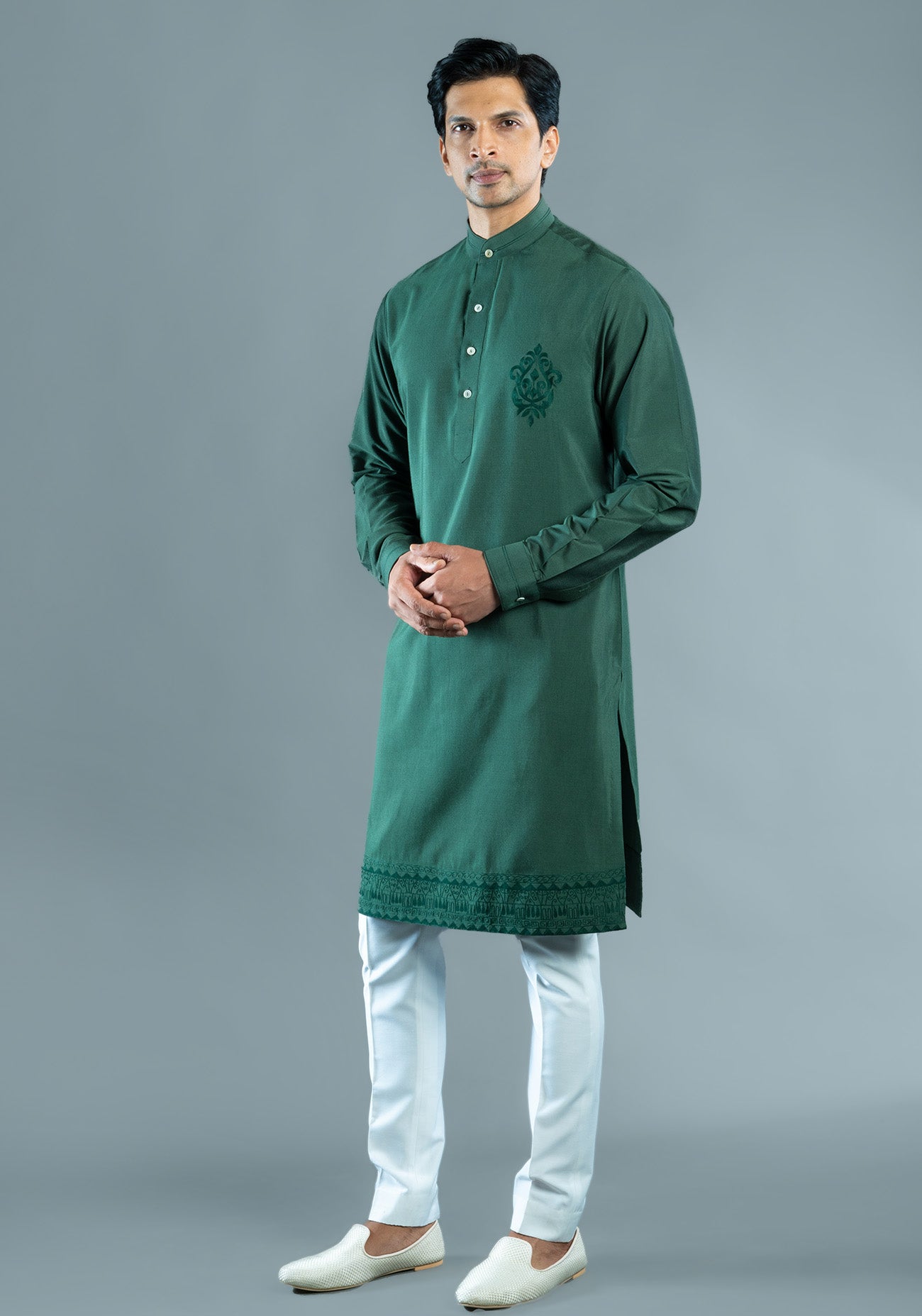 Green Cotton Silk Embroidered Kurta